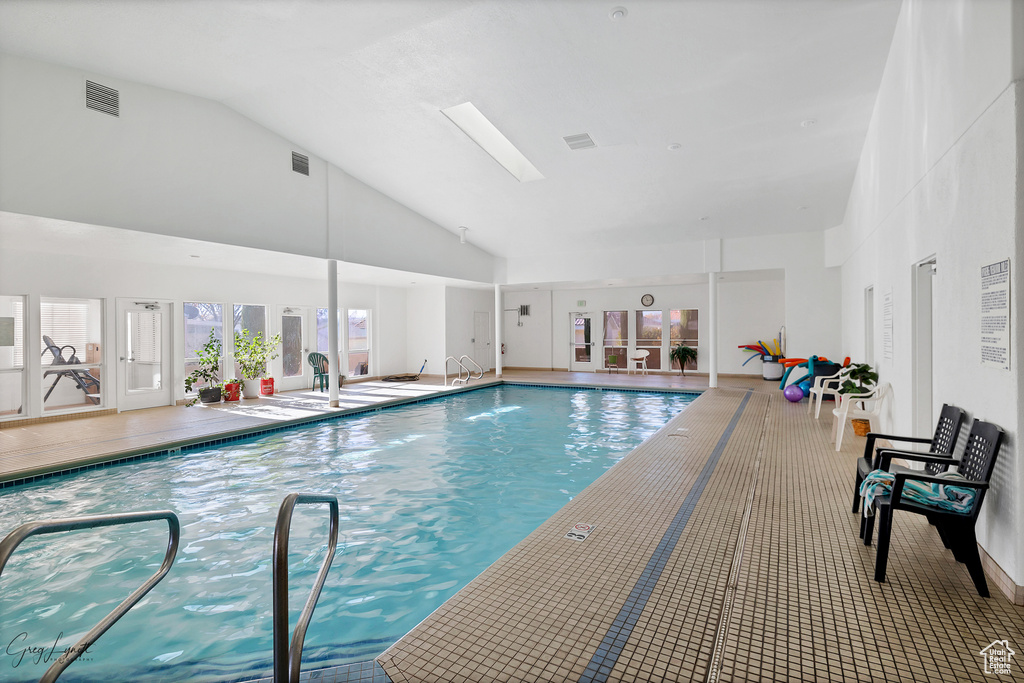 Photo 34 for MLS #2108346 at 2990 E Riverside Dr #173