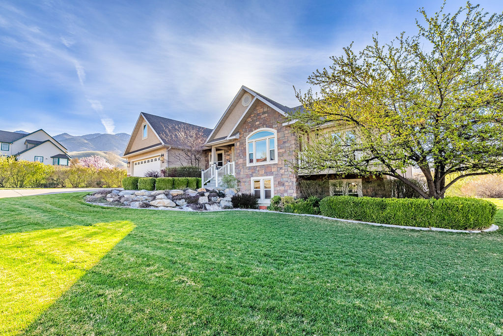 940 E CANYON RD Hyde Park, UT 84318
