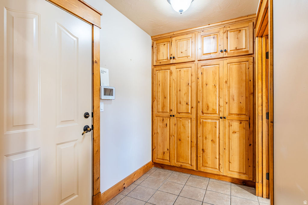 940 E CANYON RD Hyde Park, UT 84318