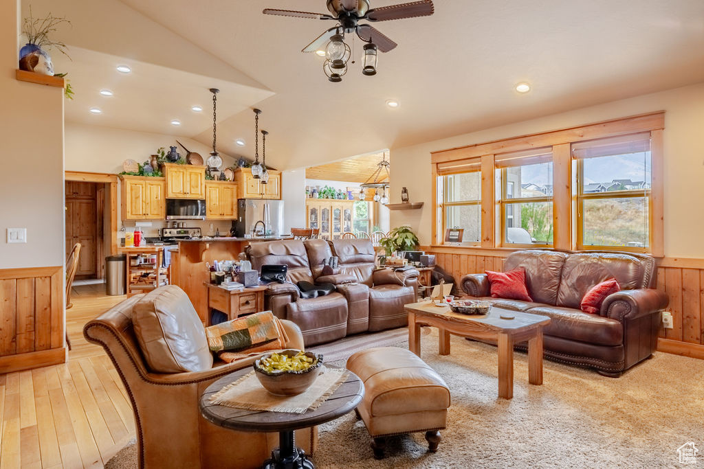 Photo 5 for MLS #2108347 at 940 E Canyon Rd