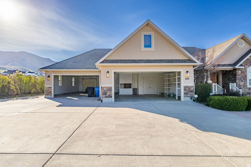 940 E CANYON RD Hyde Park, UT 84318