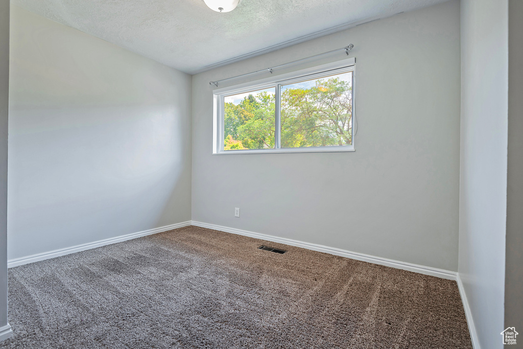 Photo 14 for MLS #2108354 at 2862 E Pamela Dr