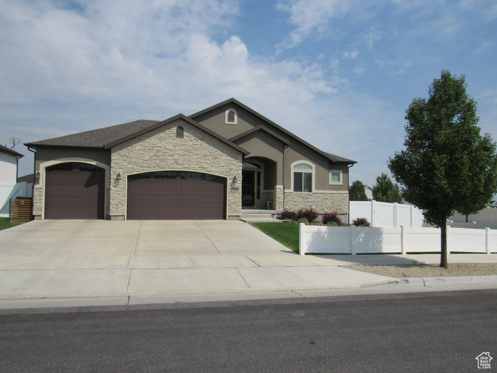 7538 W BOX LEAF CIR Herriman, UT 84096