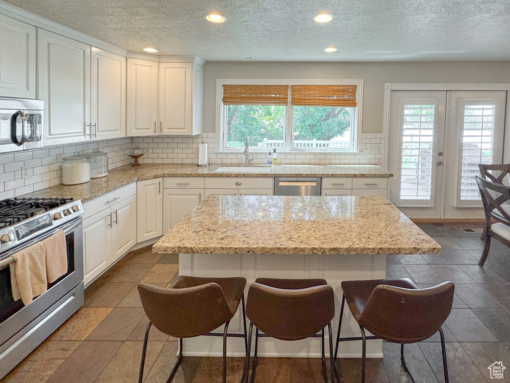 2463 S 1375 W Syracuse, UT 84075