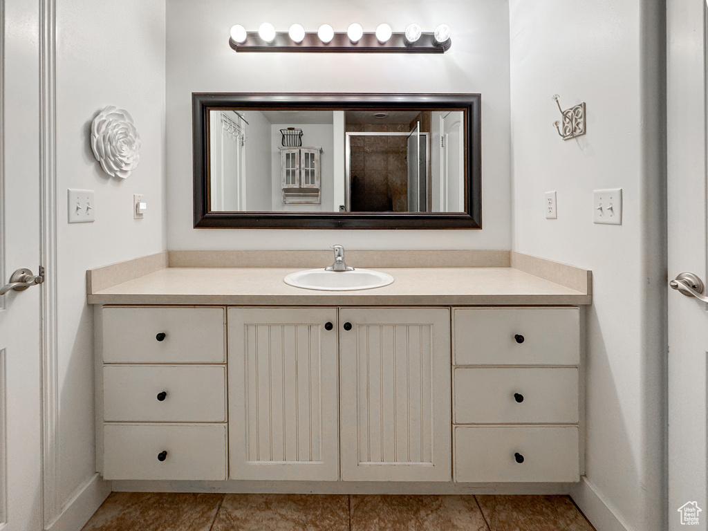 2463 S 1375 W Syracuse, UT 84075