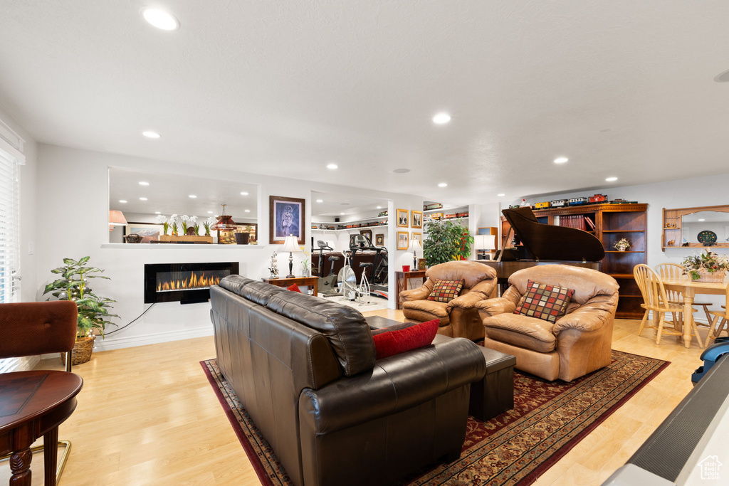 4093 IMPERIAL WAY Provo, UT 84604