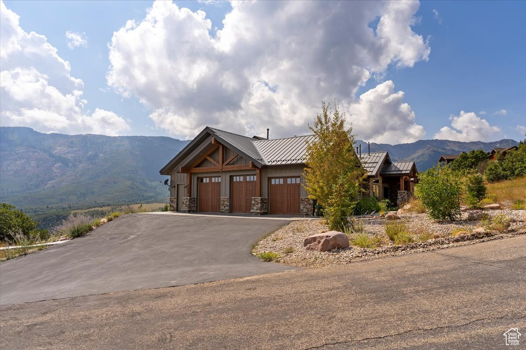 Photo 2 for MLS #2108373 at 2314 E 6825 North