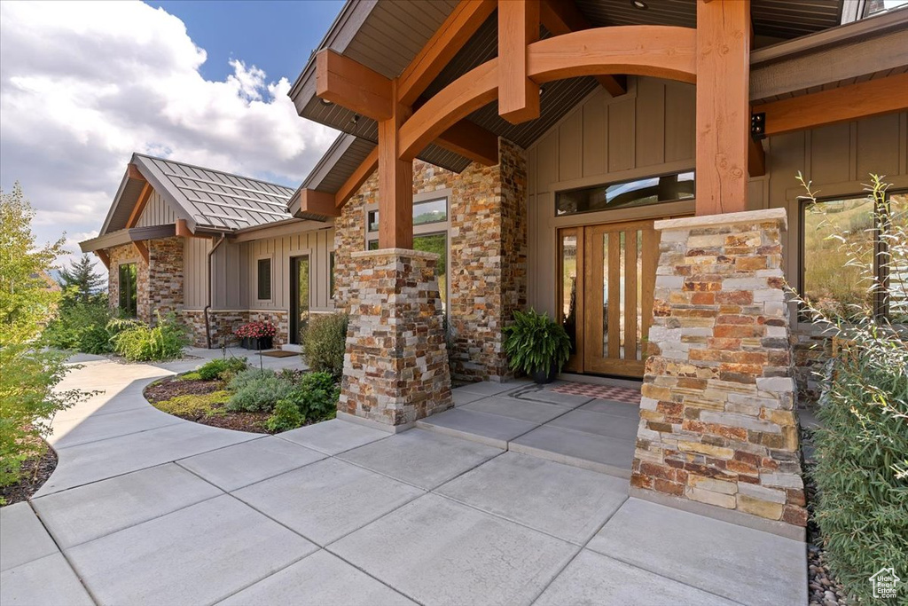 Photo 4 for MLS #2108373 at 2314 E 6825 North