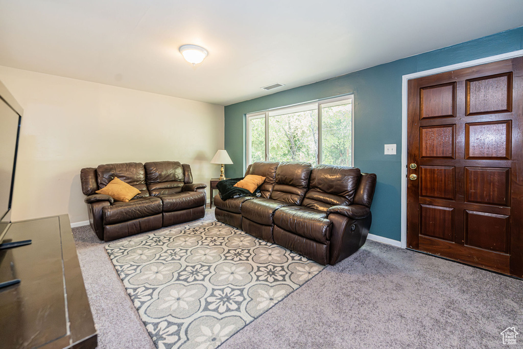 Photo 5 for MLS #2108375 at 1243 Hudson St