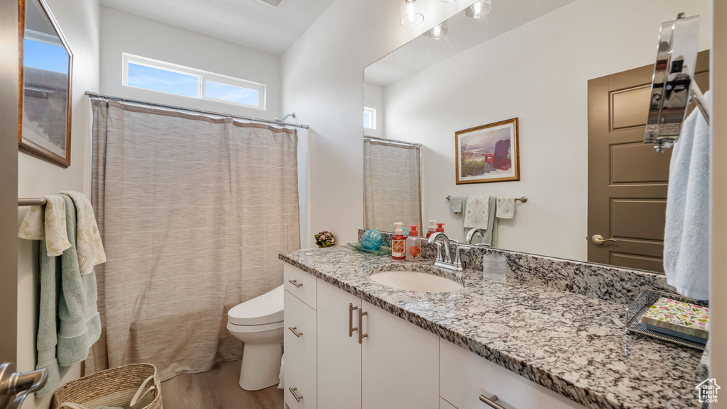 Photo 15 for MLS #2108381 at 2325 E Boxwood Ln
