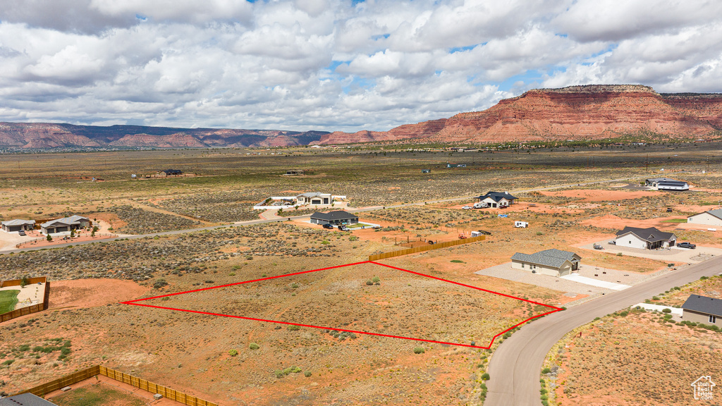 27  CRIMSON ESTS Kanab, UT 84741