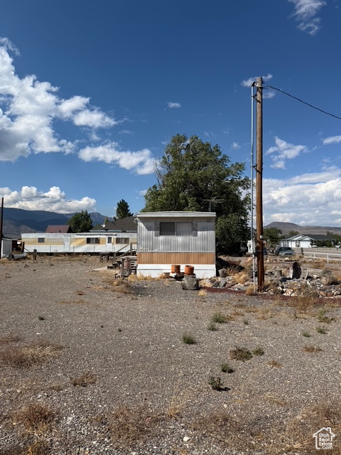 Photo 5 for MLS #2108388 at 145 N Center St