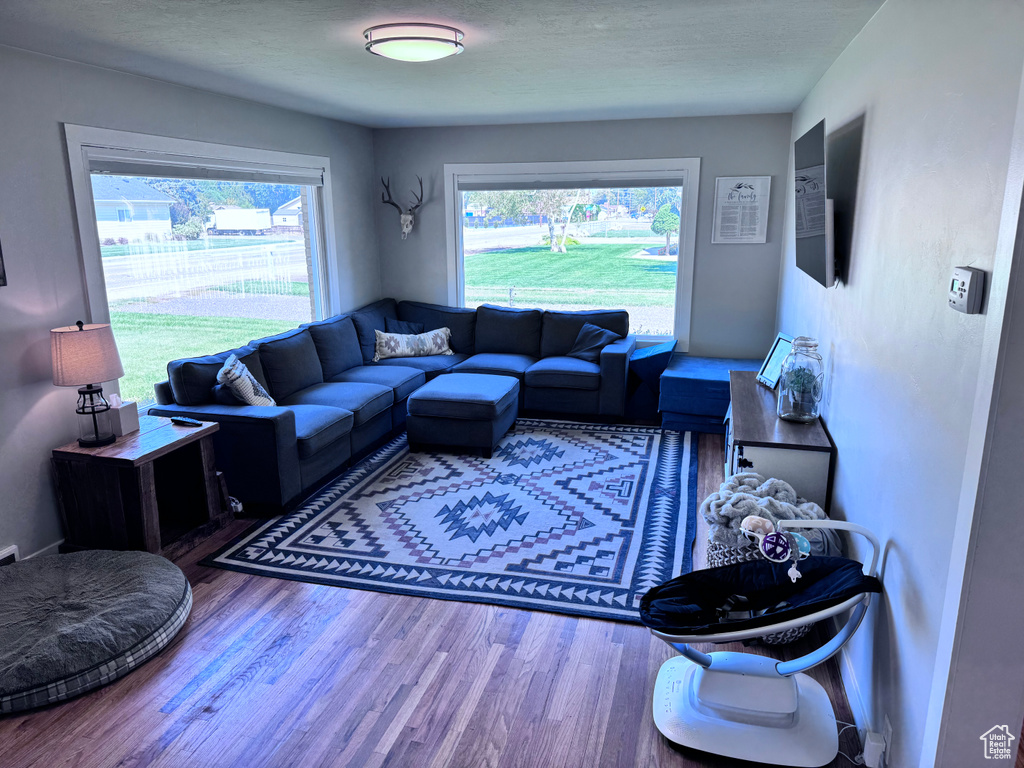 2468 N 4350 W Plain City, UT 84404