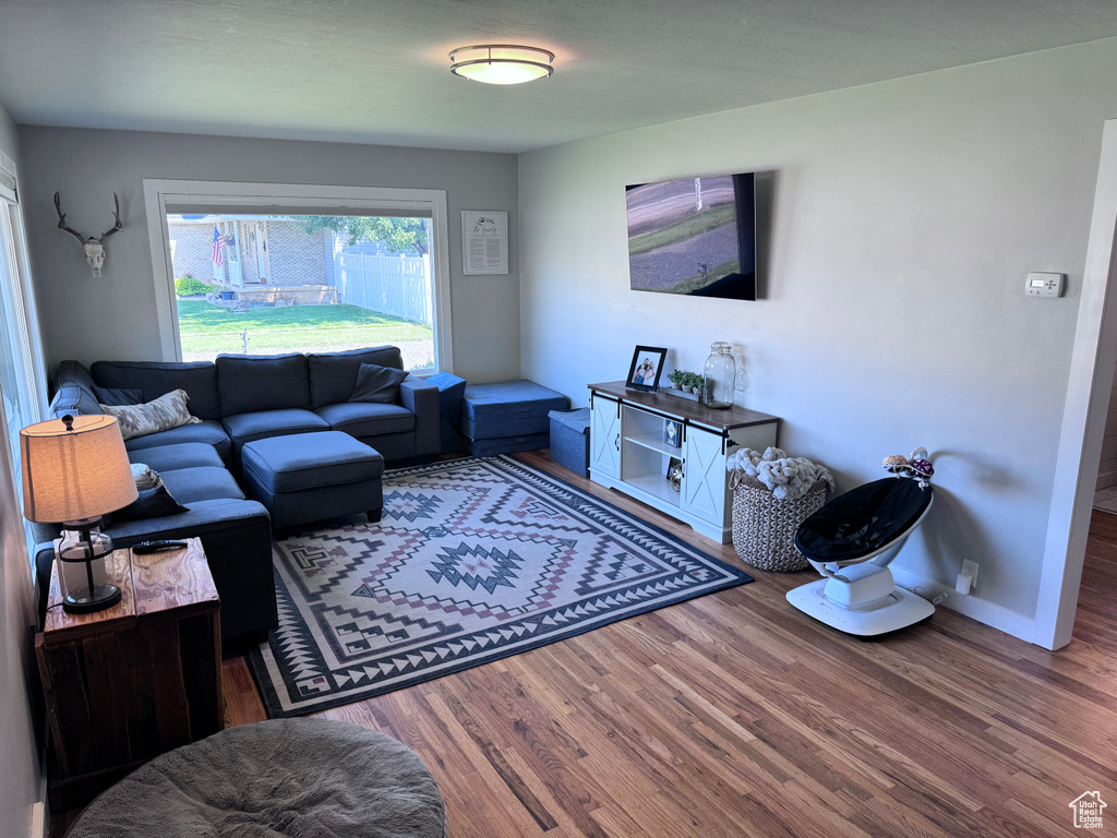 2468 N 4350 W Plain City, UT 84404