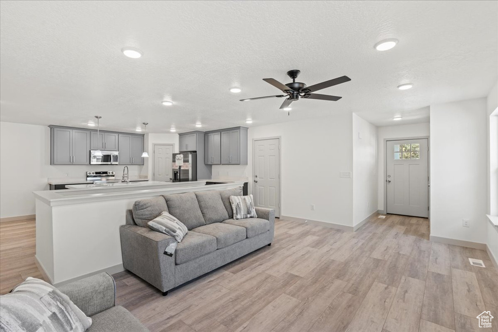 Photo 4 for MLS #2108391 at 1614 N 160 East