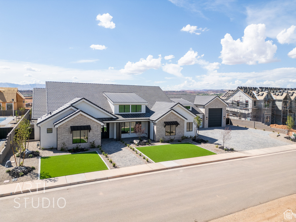 Photo 3 for MLS #2108407 at 2726 S 240 West