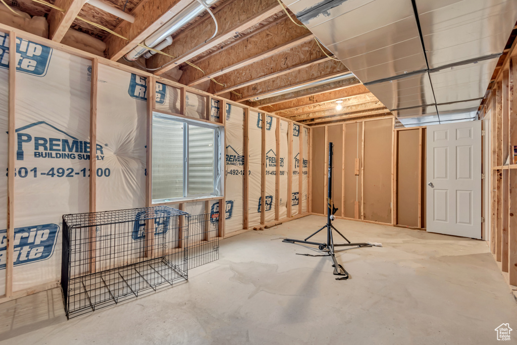 Photo 28 for MLS #2108409 at 2415 E Boxwood Ln #616
