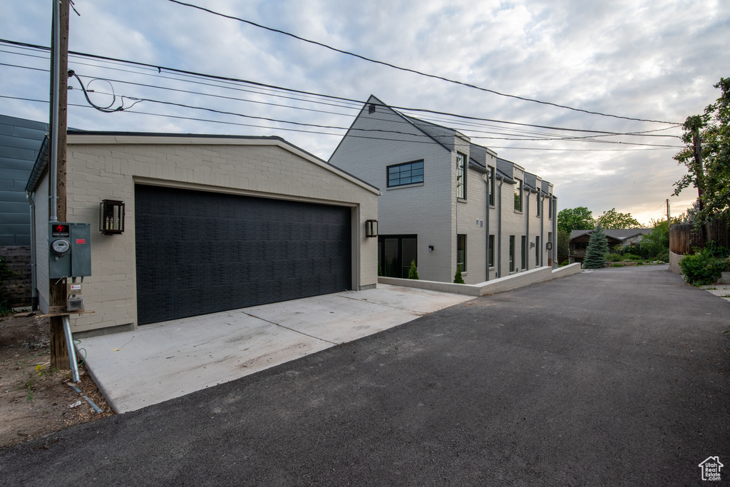 Photo 88 for MLS #2108410 at 520 N H St