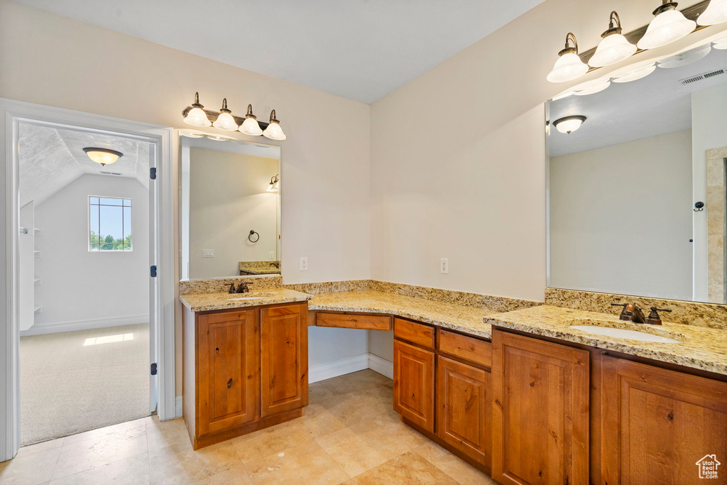 Photo 11 for MLS #2108415 at 1812 W Crooked Sky Dr