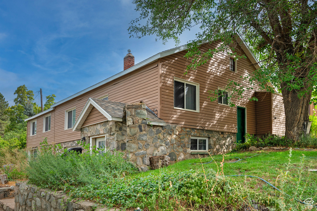 Photo 18 for MLS #2108417 at 903 S 200 East
