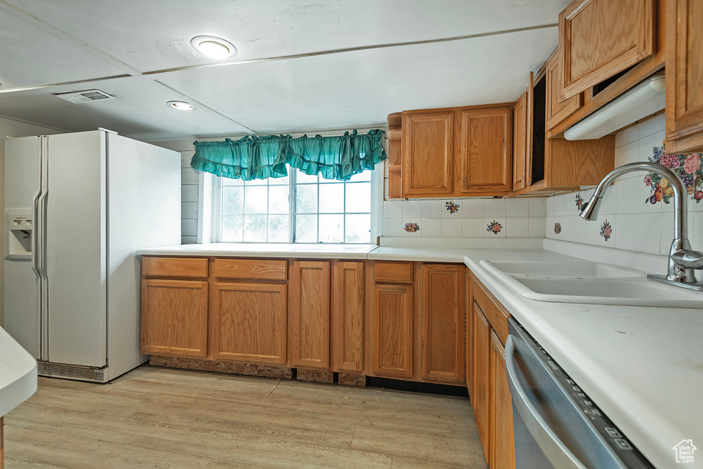 Photo 8 for MLS #2108417 at 903 S 200 East