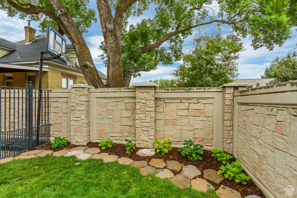 Photo 67 for MLS #2108419 at 4472 S 1500 East