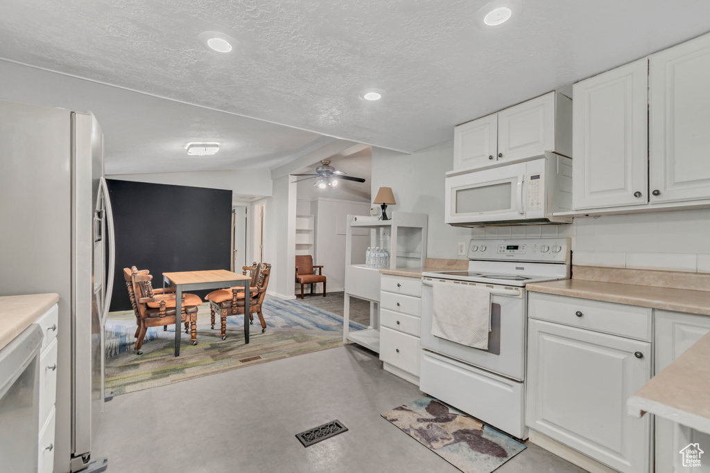 Photo 3 for MLS #2108424 at 244 E Crescent Pkwy #206