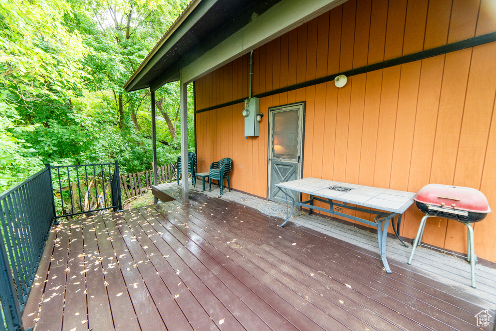 Photo 30 for MLS #2108426 at 1420 Basel Dr #116