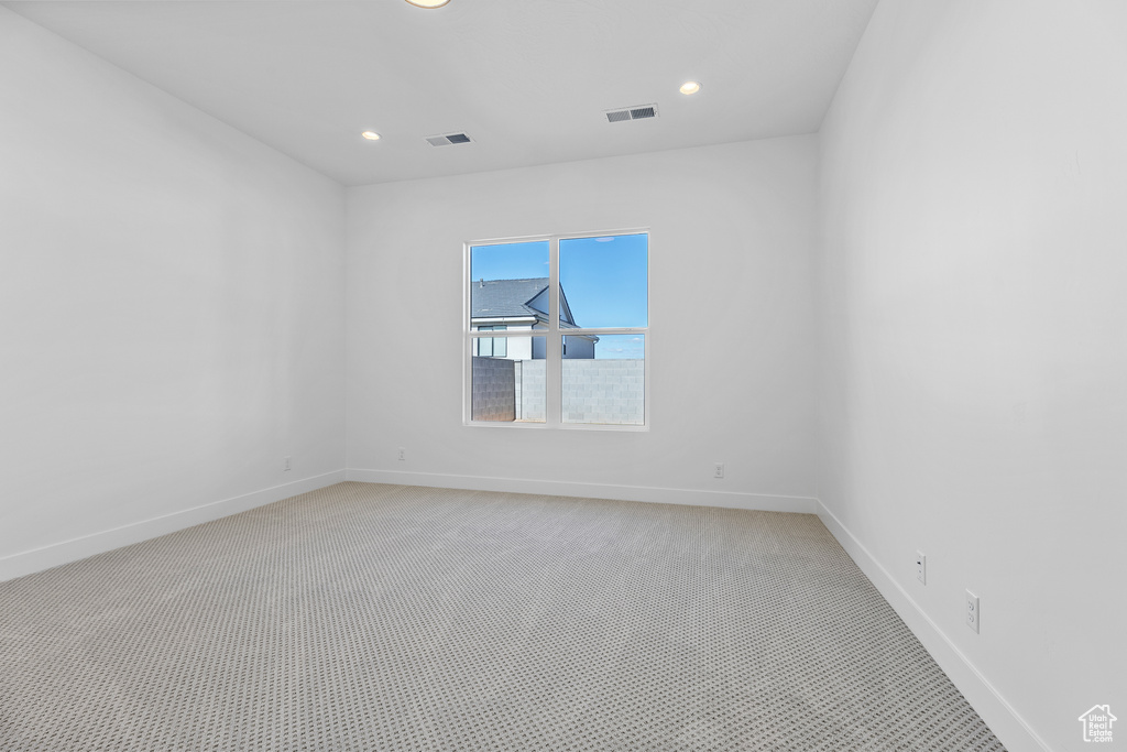 Photo 10 for MLS #2108431 at 2941 E Alderann St