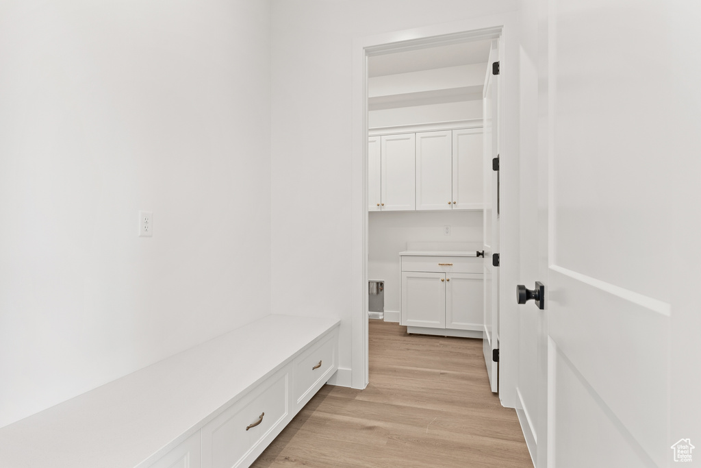 Photo 14 for MLS #2108432 at 2914 E Alderann St