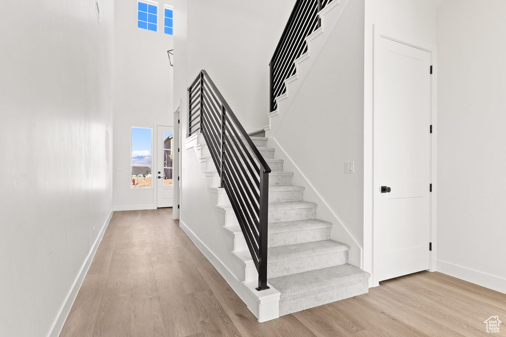 Photo 9 for MLS #2108432 at 2914 E Alderann St
