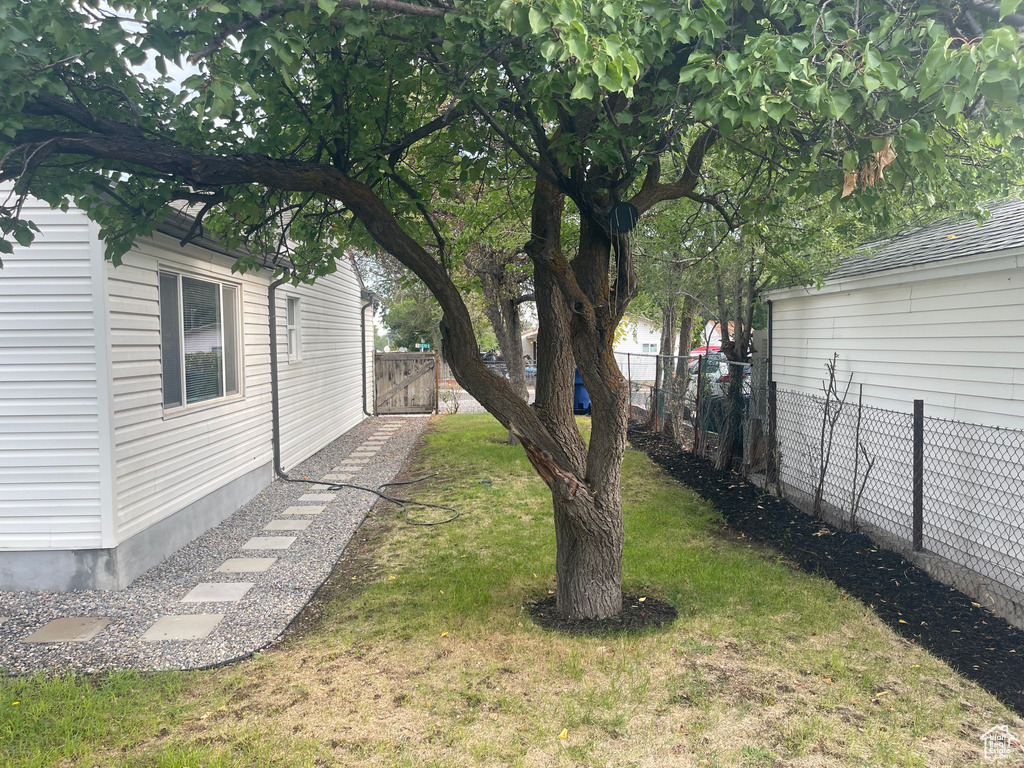 4387 W 5570 S Kearns, UT 84118