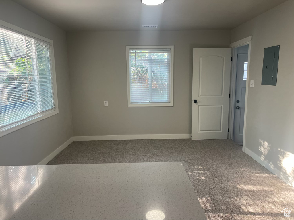 4387 W 5570 S Kearns, UT 84118