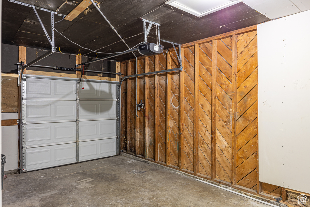 4387 W 5570 S Kearns, UT 84118