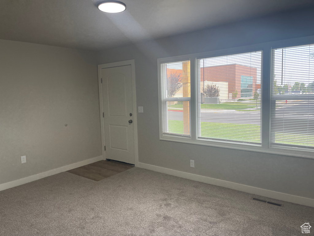 4387 W 5570 S Kearns, UT 84118