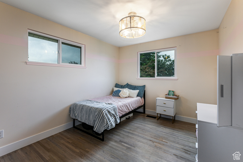 6415 S SILVERBELL ST Murray, UT 84107