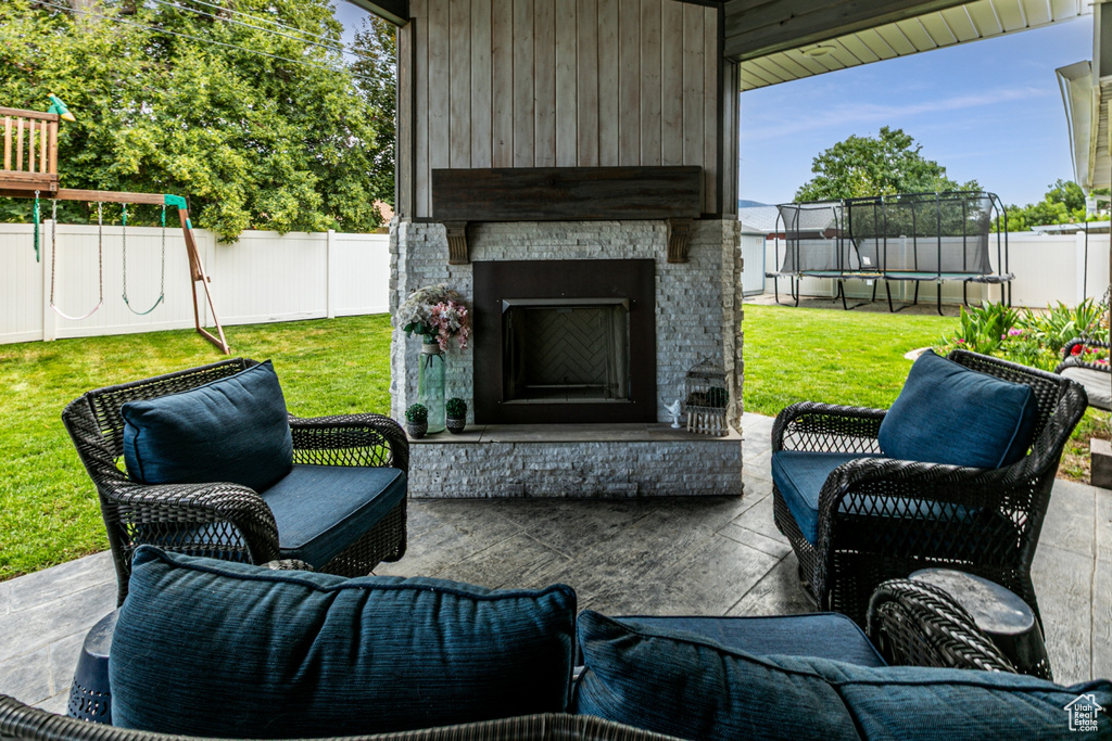 6415 S SILVERBELL ST Murray, UT 84107