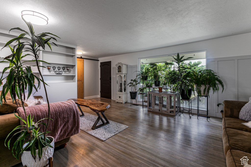 6415 S SILVERBELL ST Murray, UT 84107