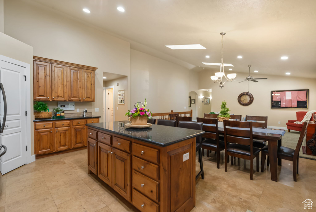 3028 W WILKINS PEAK CT South Jordan, UT 84095