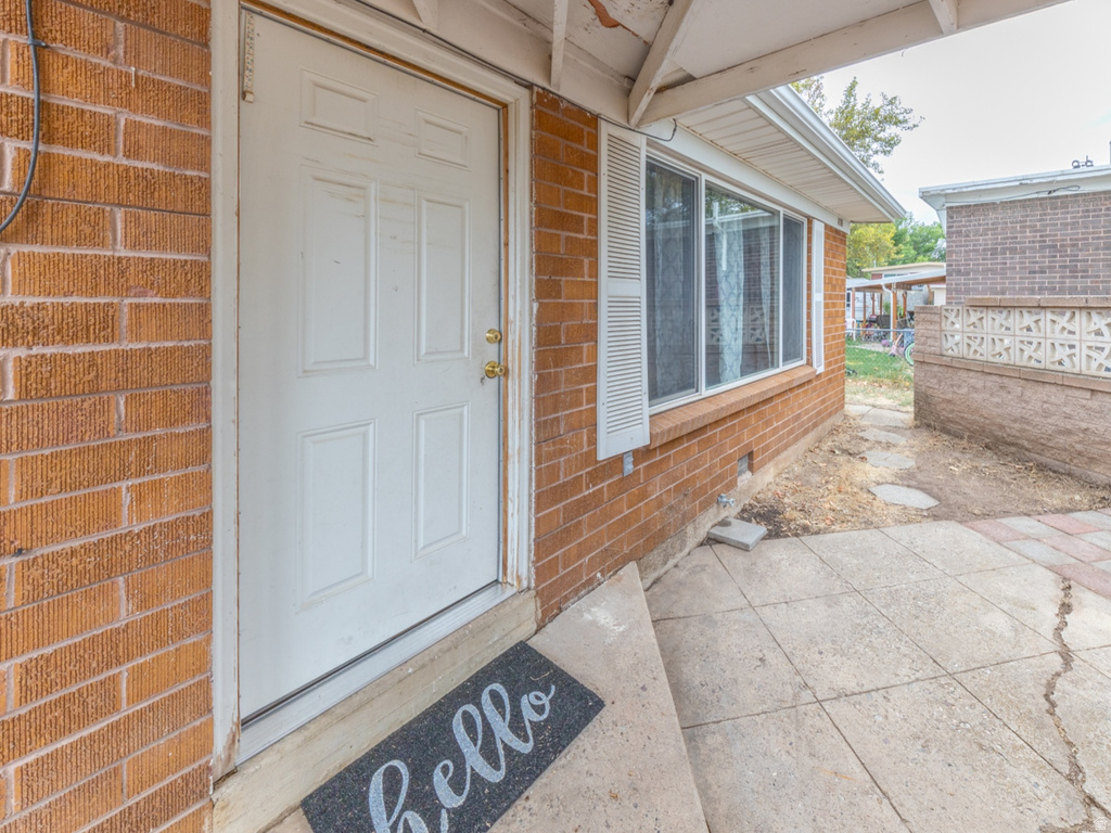 5810 S 2550 W Roy, UT 84067