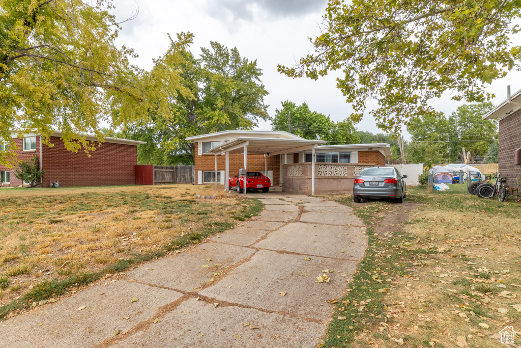 5810 S 2550 W Roy, UT 84067