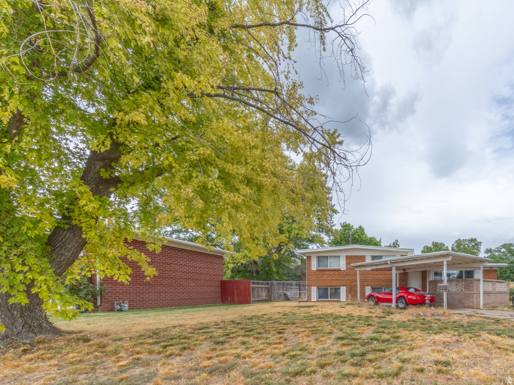 5810 S 2550 W Roy, UT 84067