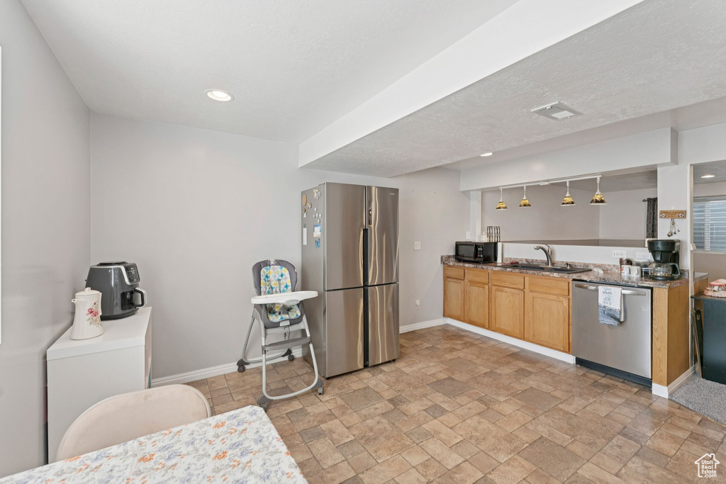 7973 S NEBO DR West Jordan, UT 84088