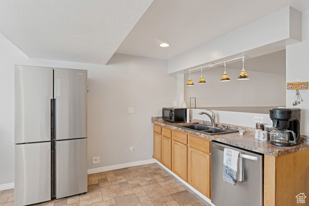 7973 S NEBO DR West Jordan, UT 84088