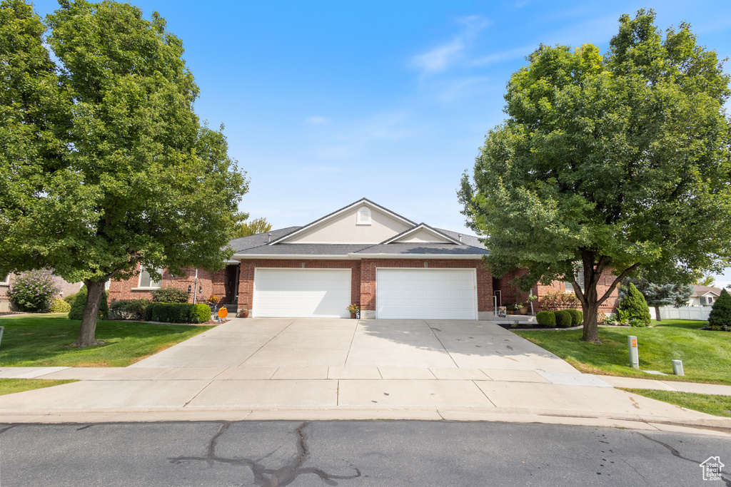 1763 W 1915 S Syracuse, UT 84075