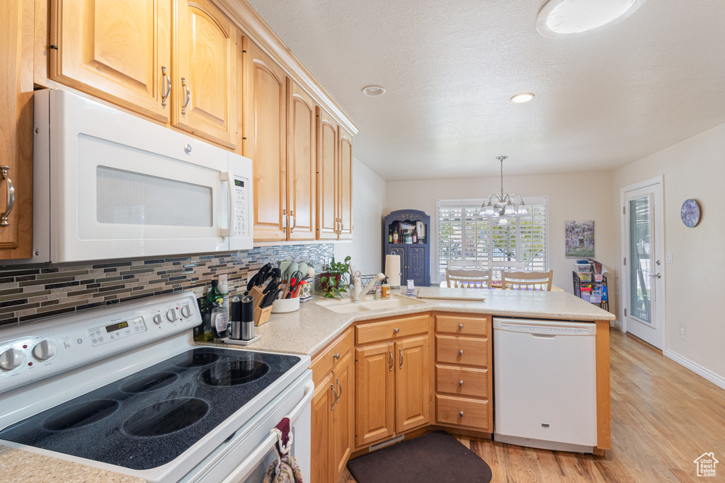 1763 W 1915 S Syracuse, UT 84075