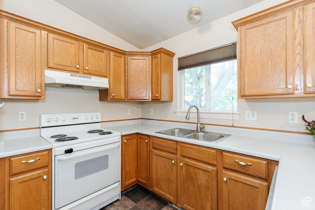 80 E 1370 SOUTH PL Logan, UT 84321