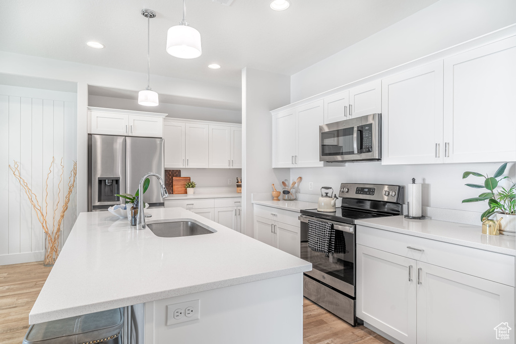 2784 S 1720 W #A Syracuse, UT 84075