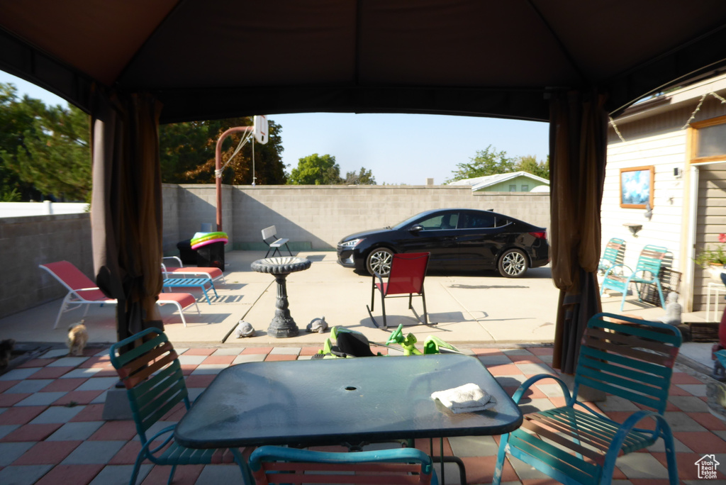 5278 S KEMP DR Kearns, UT 84118