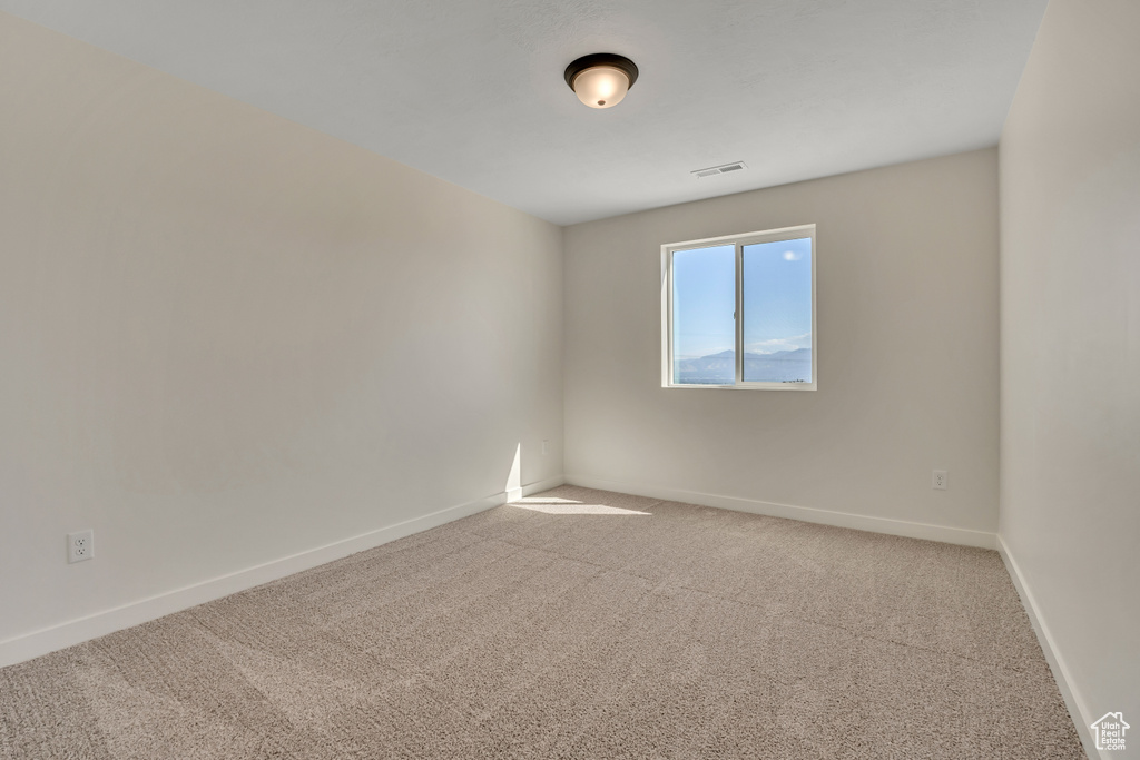 6646 S SKYLOOP DR #8 West Jordan, UT 84081